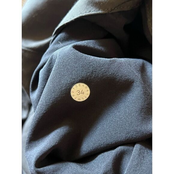 Lululemon Commission Shorts Qwick Oxford Men's 34 Gray Chino Performance Golf - Picture 3 of 3